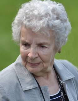 Lavergne Gauvin, Gertrude