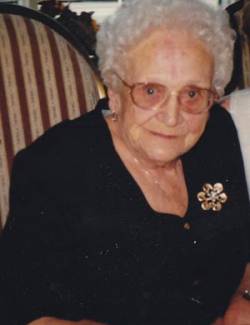 Houle Hayes, Simone