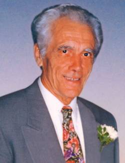 Lévesque, Bertrand