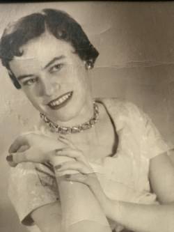 Genest, Pauline