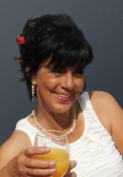 Dumas, Francine