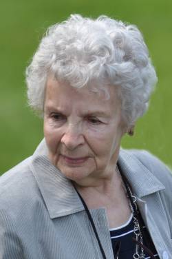 Lavergne Gauvin, Gertrude