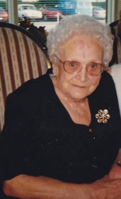 Houle Hayes, Simone