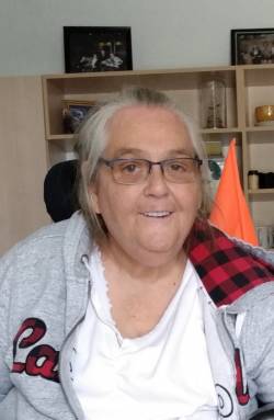 Lambert, Monique